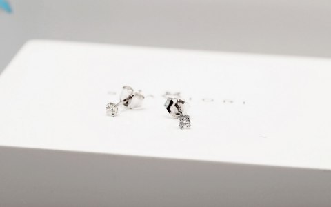 Złote kolczyki - Diament Złote kolczyki - Diament